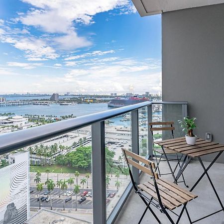 Luxurious 2-Bed Apartment With Breathtaking Bay Views!! Μαϊάμι Εξωτερικό φωτογραφία
