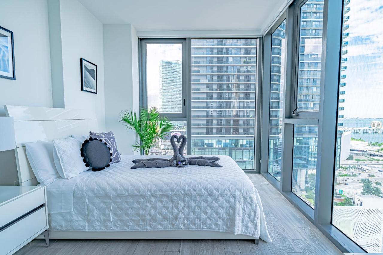 Luxurious 2-Bed Apartment With Breathtaking Bay Views!! Μαϊάμι Εξωτερικό φωτογραφία