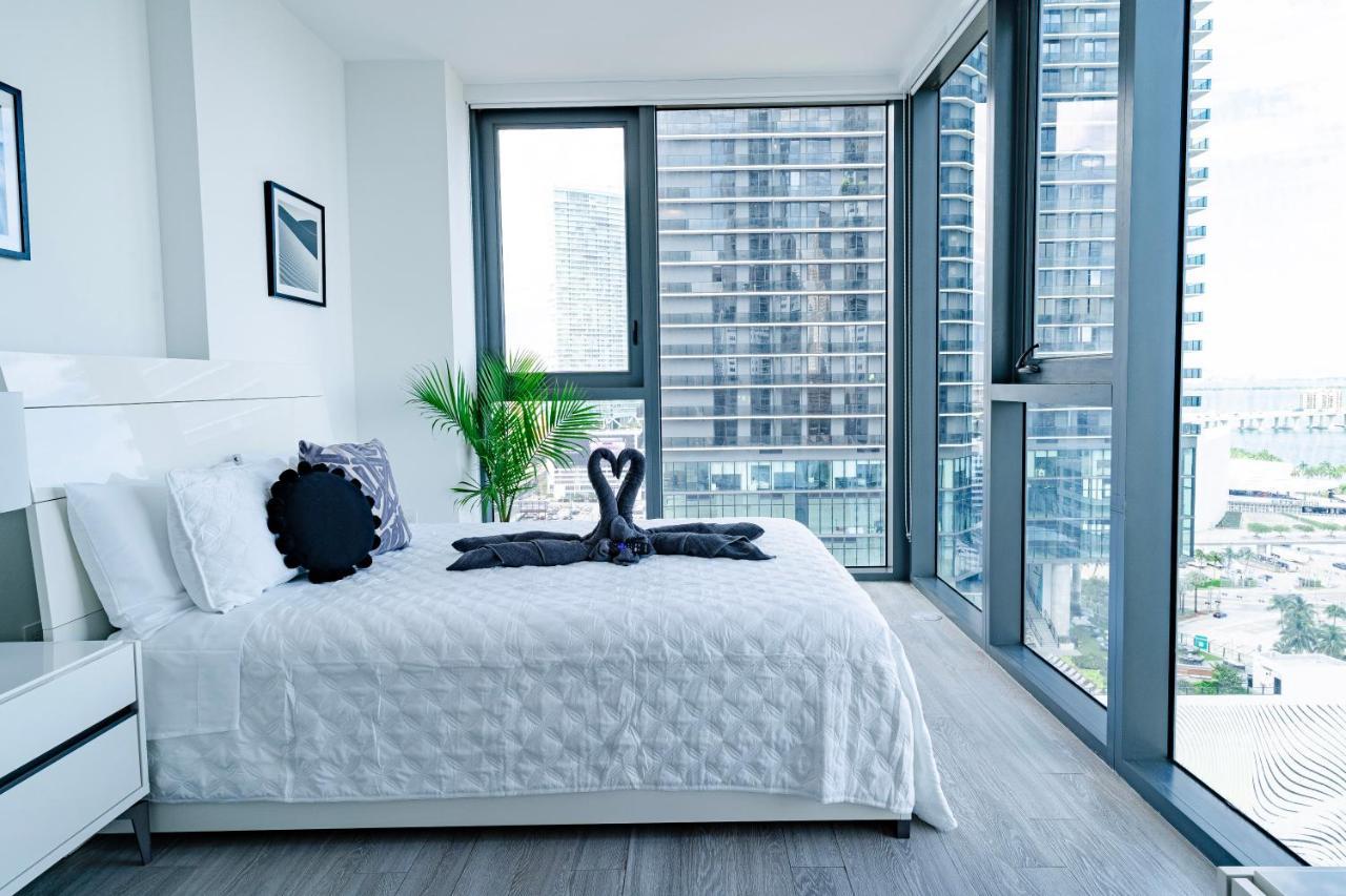 Luxurious 2-Bed Apartment With Breathtaking Bay Views!! Μαϊάμι Εξωτερικό φωτογραφία